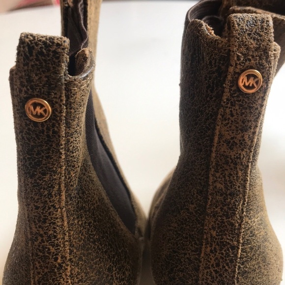 Michael Kors distressed leather booties 8 1/2. - Picture 3 of 7